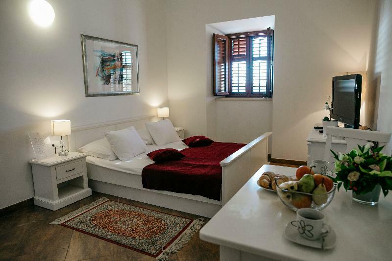 Apartments Vila Riva Слано Экстерьер фото